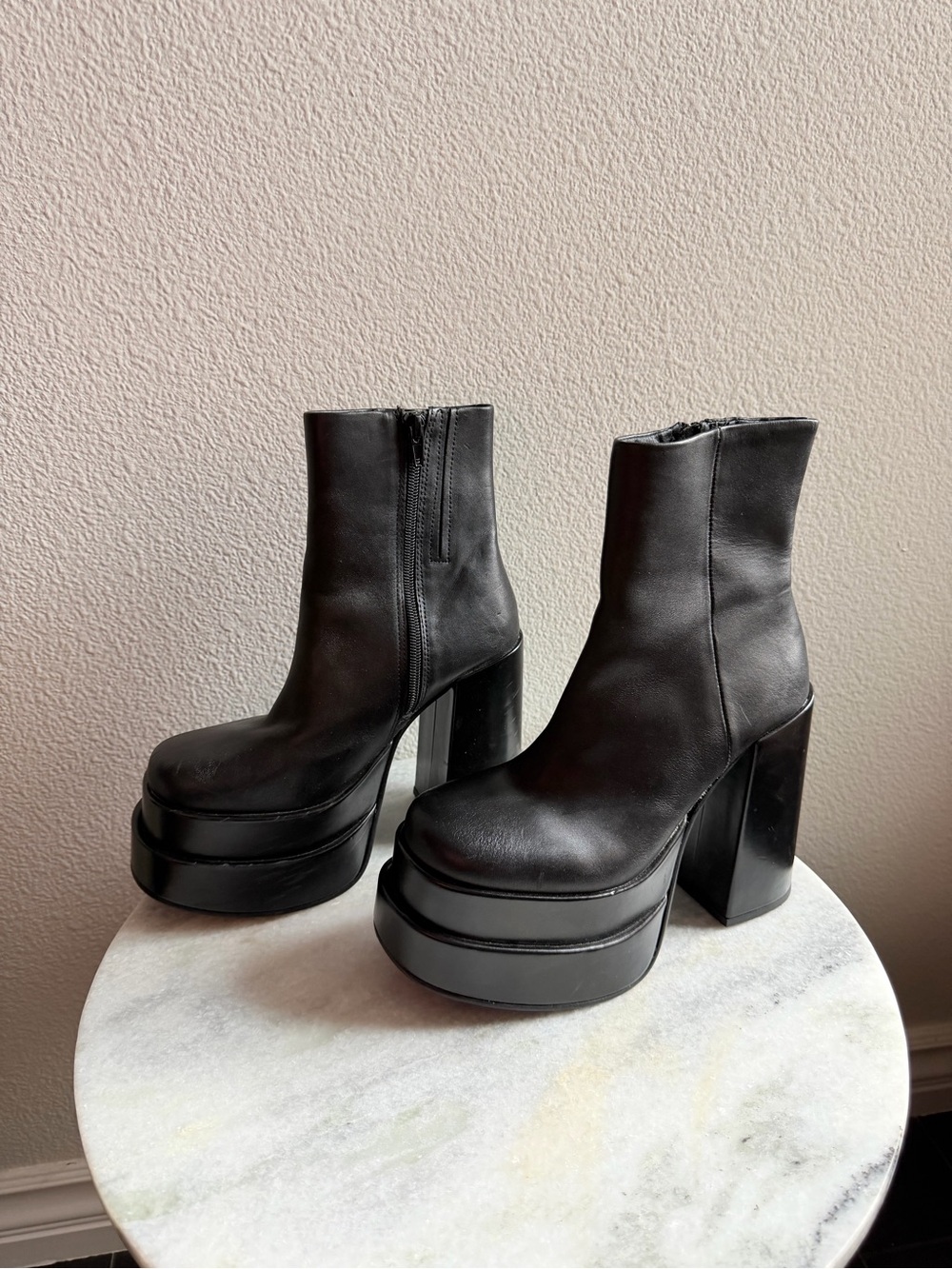 Steve Madden Cobra Platform Boots in black leather